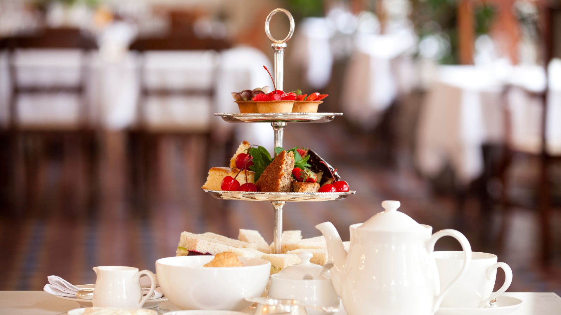 How to Successfully Host Afternoon Tea