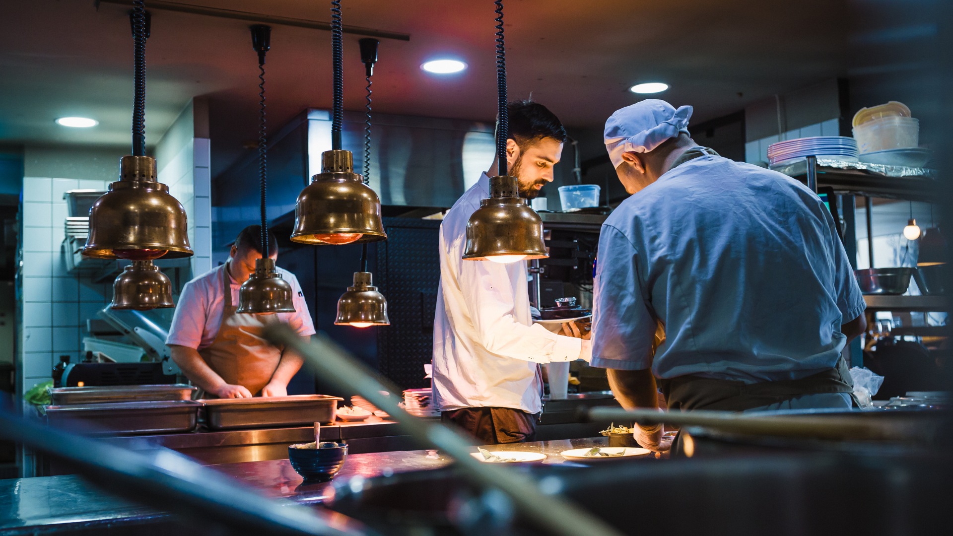 How to Successfully Manage Multiple Restaurants: A Complete Guide