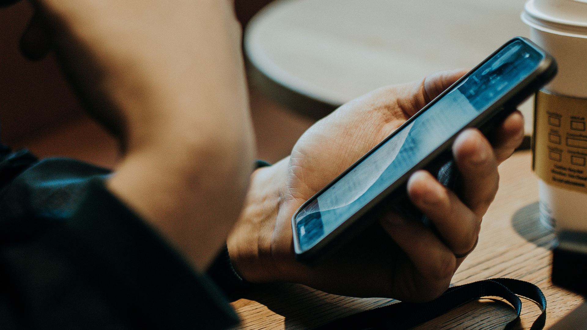Apps for Restaurant Owners: 7 Essential Tools
