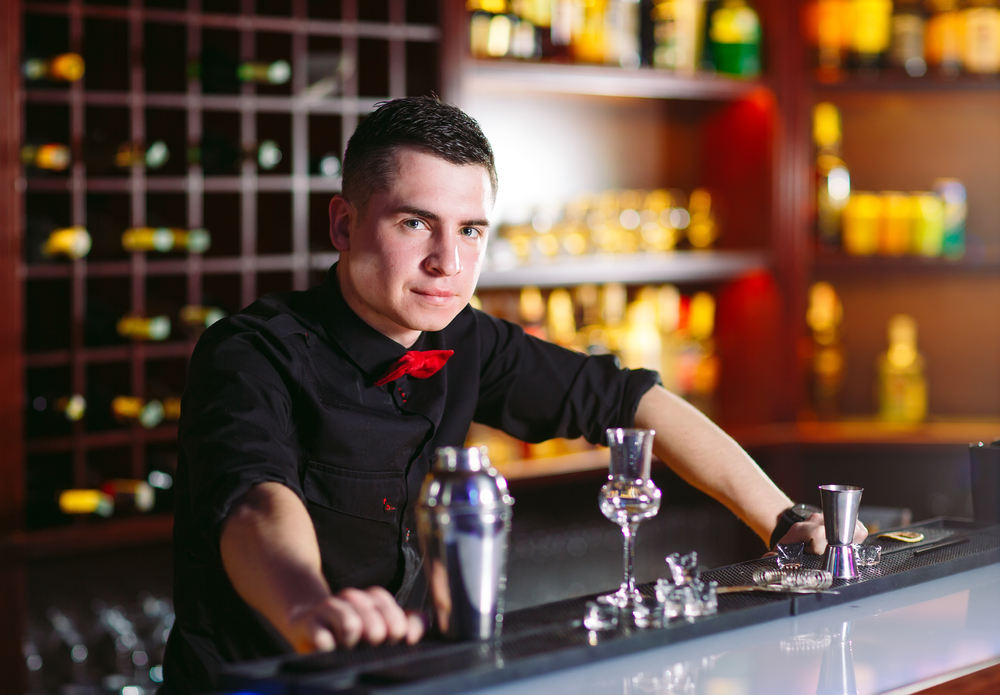Opening a Bar: The Ultimate Guide to Getting Started